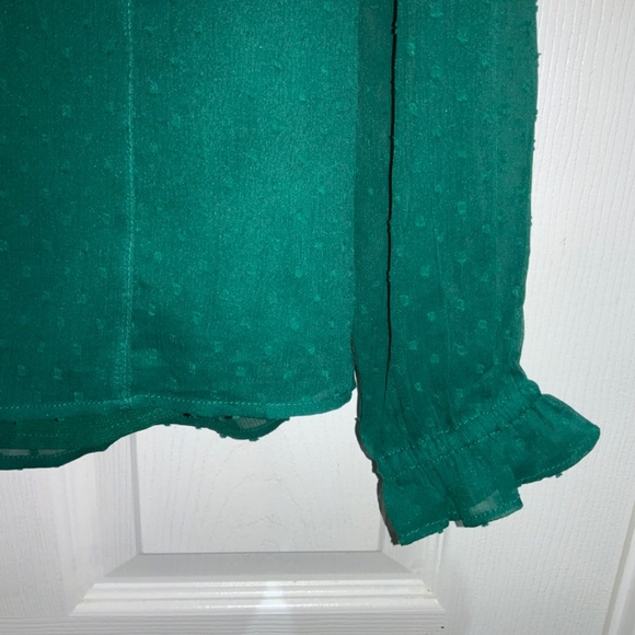 Loft Swiss Dot Ruffle Tie Neck Blouse Size XSP emerald green New - Picture 7 of 7